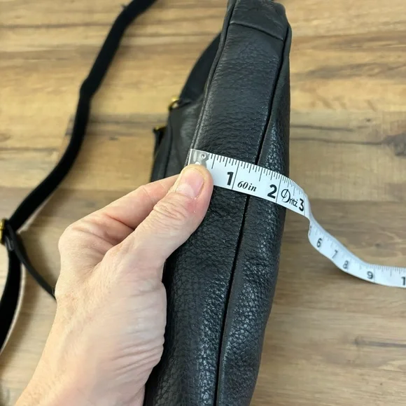 Fossil Elise Crossbody Bag Black Pebbled Leather Slim 3 Zipper Adjustable - Picture 13 of 13